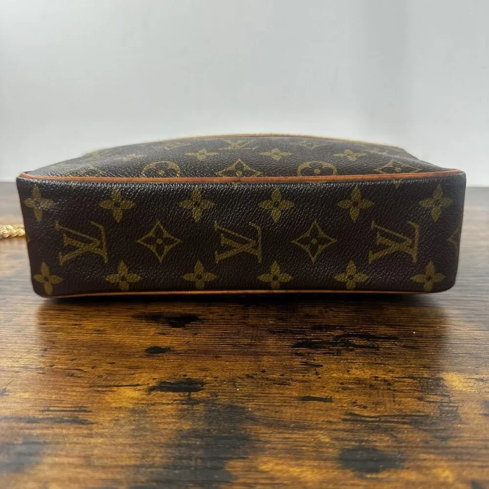 Louis Vuitton Compiegne 23 Clutch Bag Small Brown Monogram Canvas
